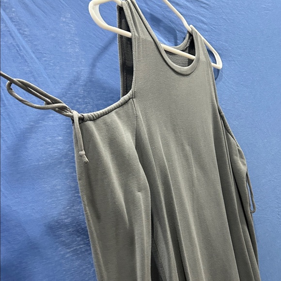 American Eagle Outfitters Charcoal Tank Top - Picture 4 of 4